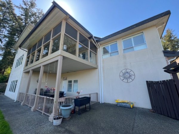 Deck Painting (Before) Preview Image 2