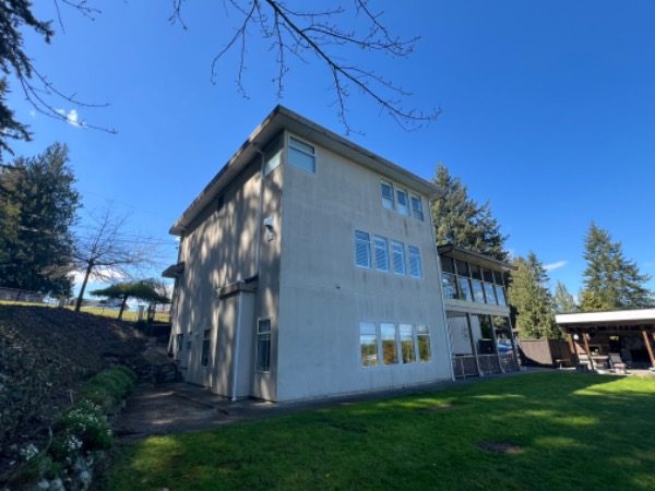 Rear Painting (Before) Preview Image 3