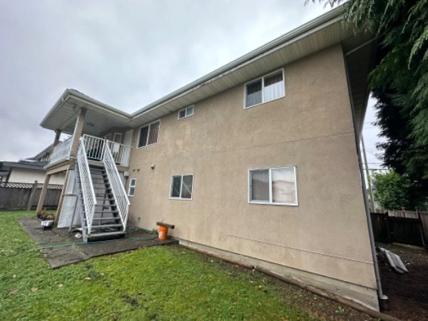 Rear Painting (Before) Preview Image 2