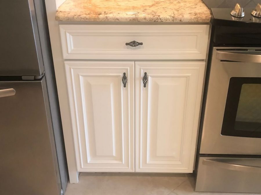 kitchen cabinets refurbished Preview Image 3