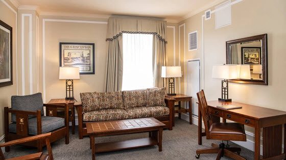 north syracuse hotel suite Preview Image 7