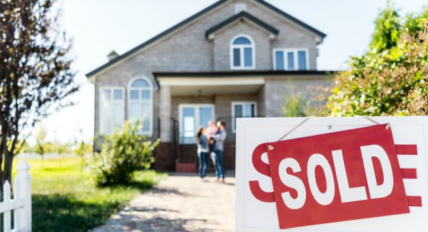 Prepare Your House For Resale With These 3 Painting Tips