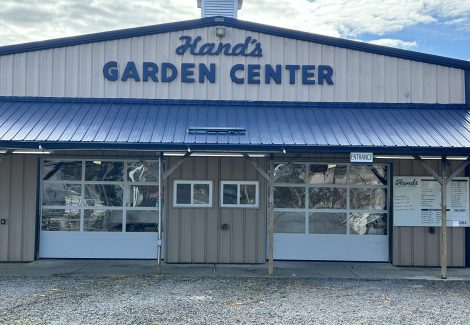 Hand's Garden Center Repaint