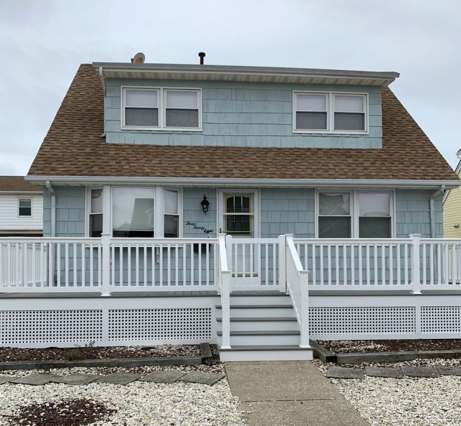 residential exterior cedar painting