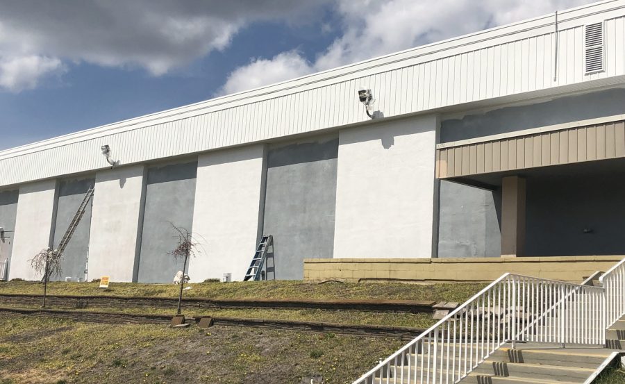 Clubhouse Brick Painting Preview Image 1