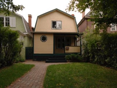 Exterior painting by CertaPro house painters in Toronto, ON