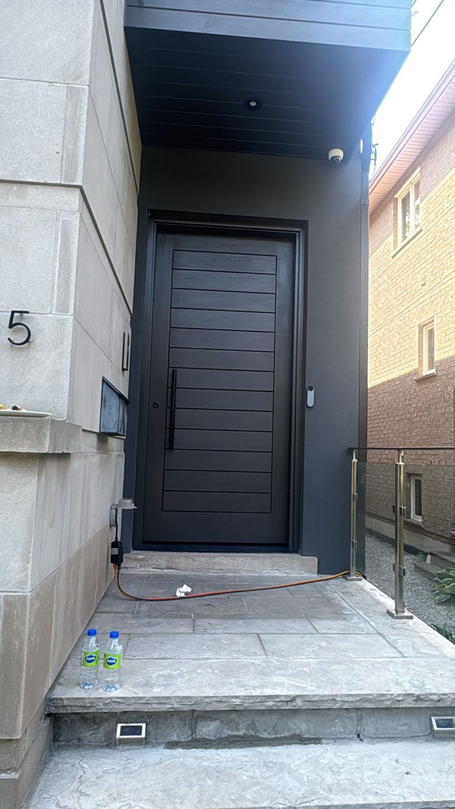 door painting exterior Preview Image 1