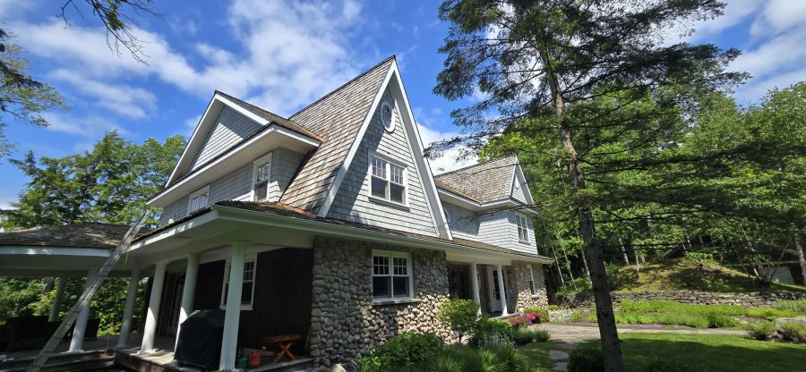 residential exterior painting Preview Image 1