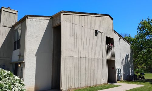 Treetop Apartments in Broken Arrow (Before)