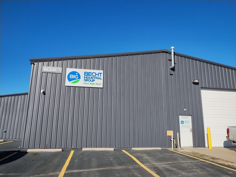 Exterior East Tulsa Facility Preview Image 2