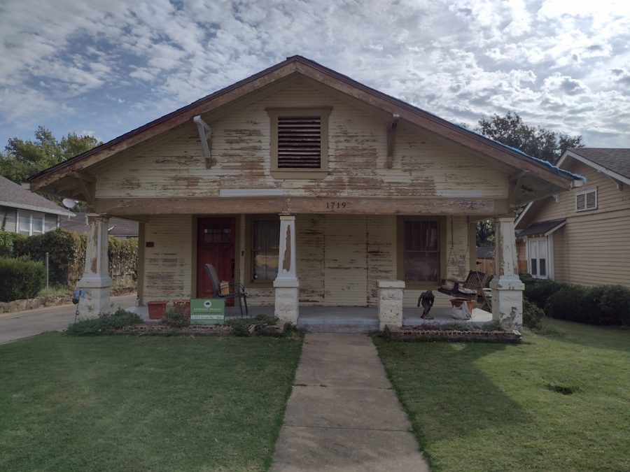 Front (1) Preview Image 6