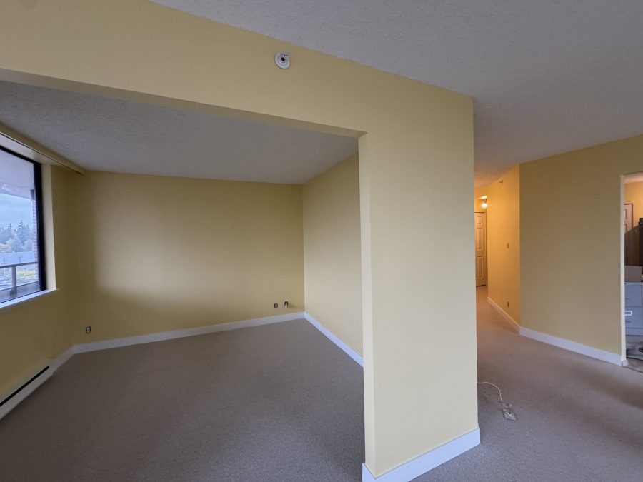 Interior House Painting Light Yellow Kerrisdale, BC Preview Image 2