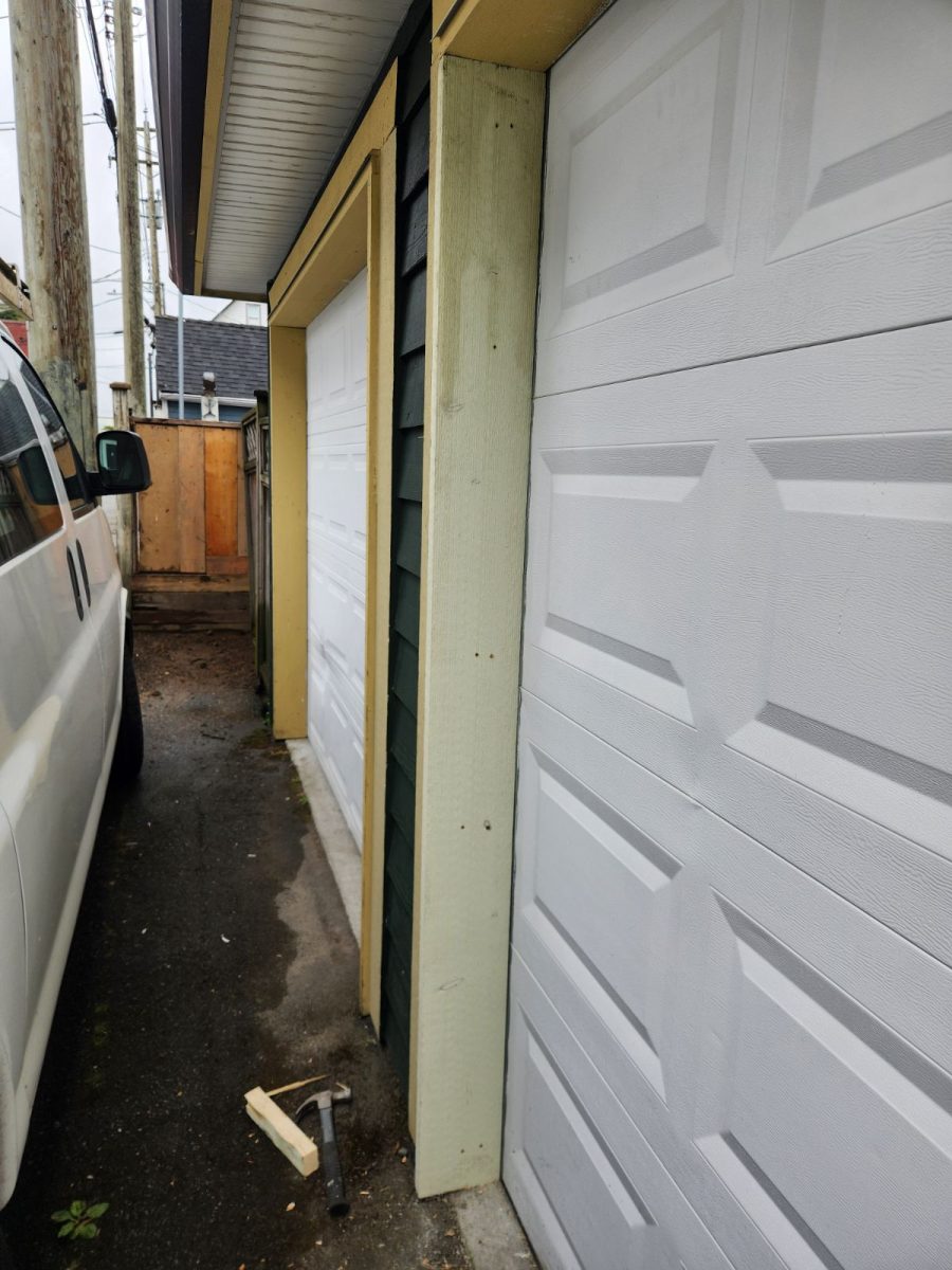 Garage Door Exterior Painting East Vancouver Preview Image 6