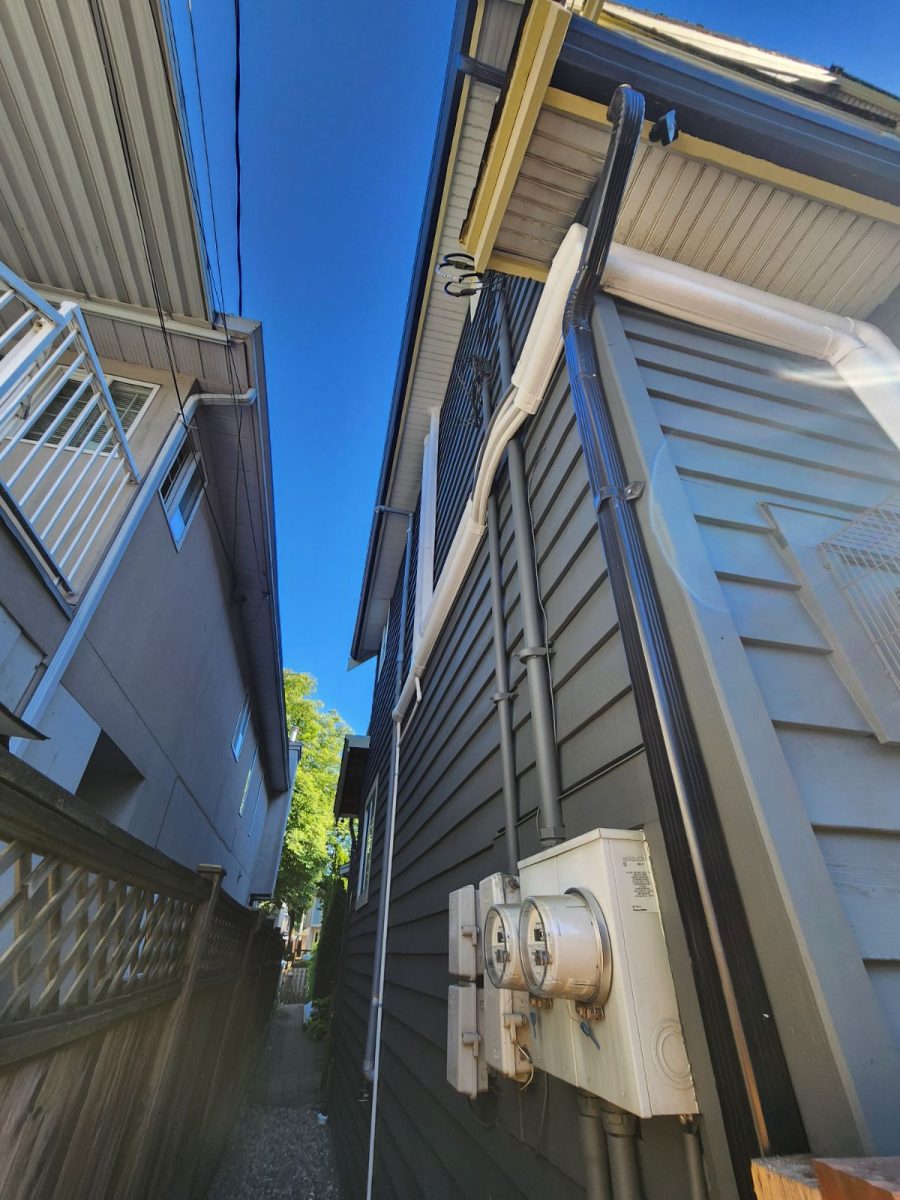 Blue Home Exterior Painting East Vancouver Preview Image 5