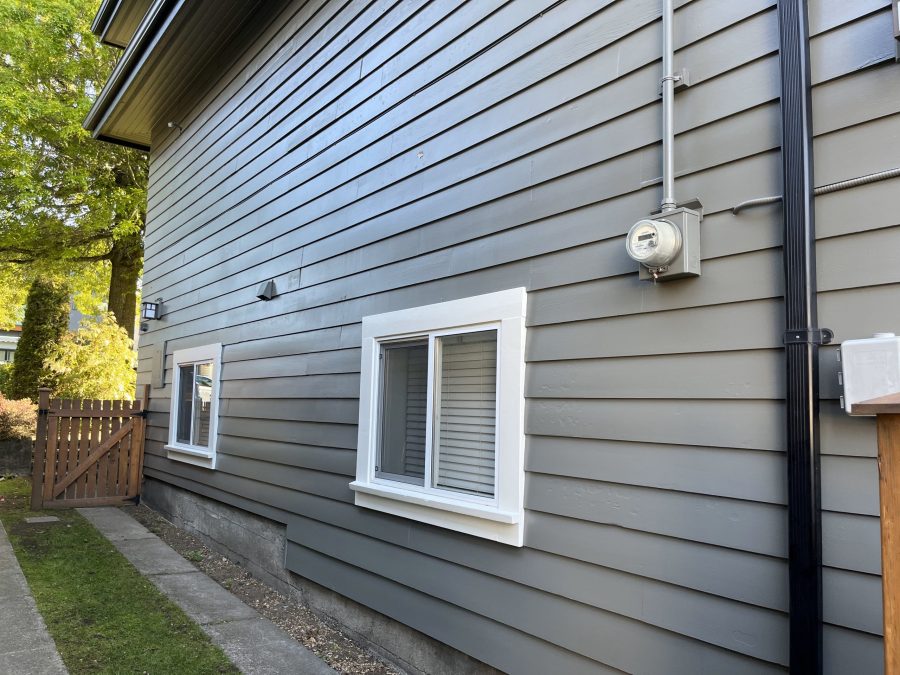 Side of home after exterior painting Preview Image 2