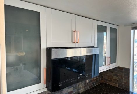 Vancouver, BC Cabinet Painting & Refinishing Service