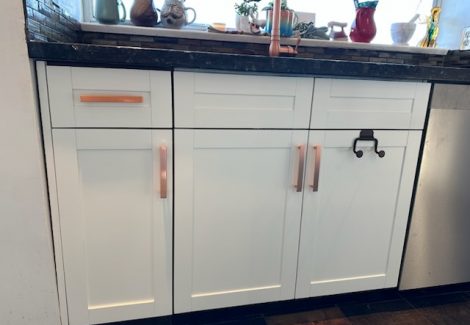 Vancouver, BC Professional Cabinet Painting Services