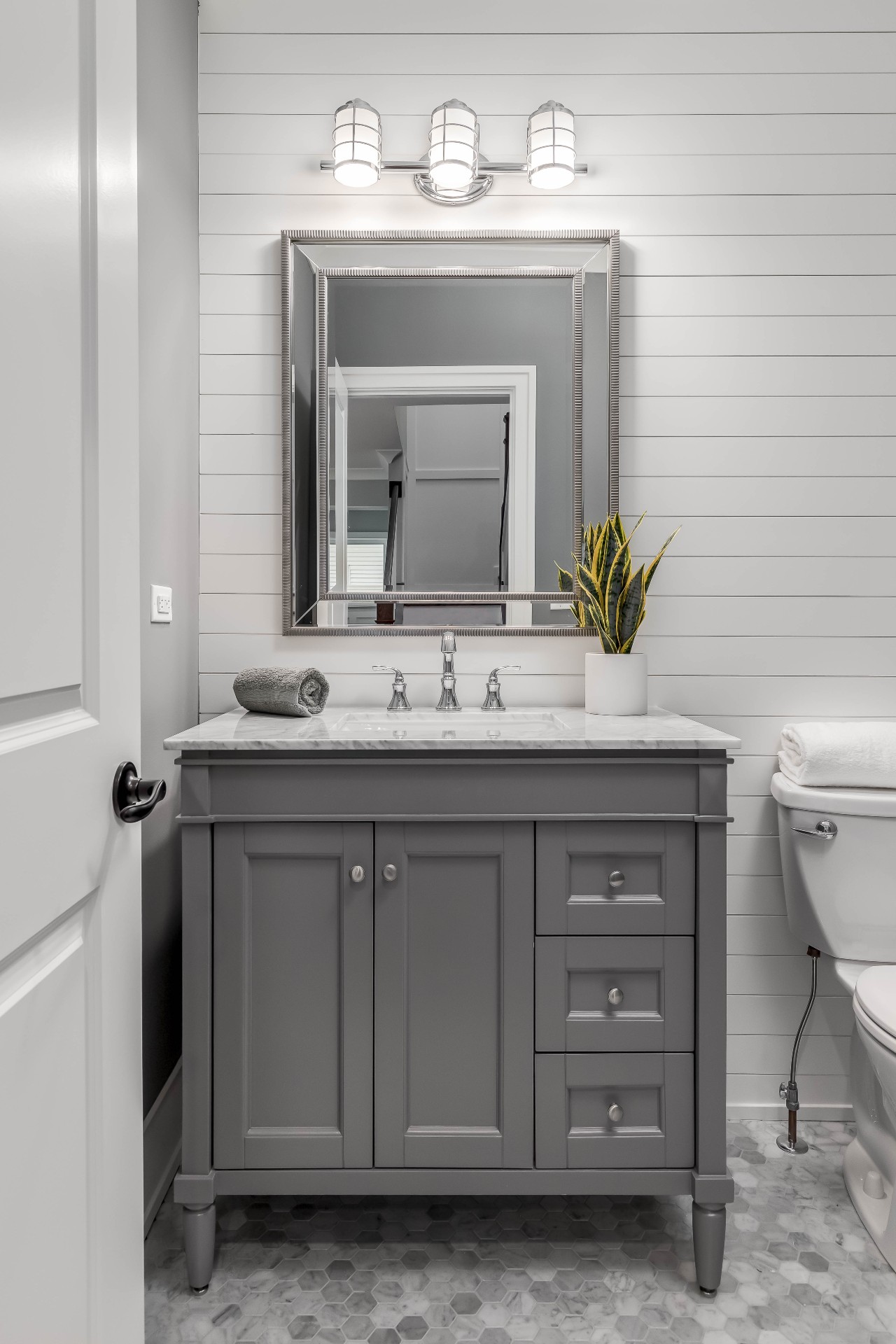 Bold Paint Colors for Powder Rooms WashingtonDc