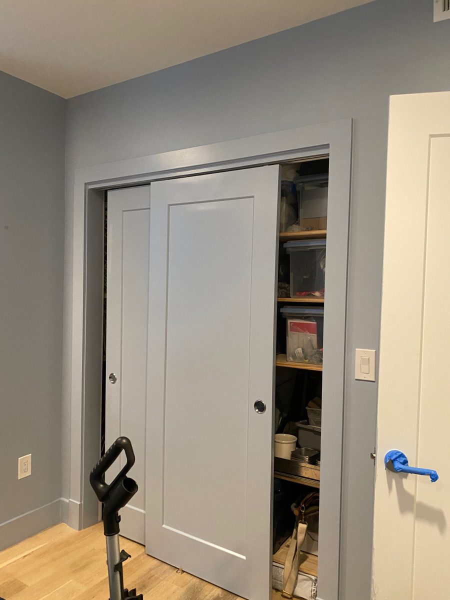 Gray Painted Living Area Preview Image 4