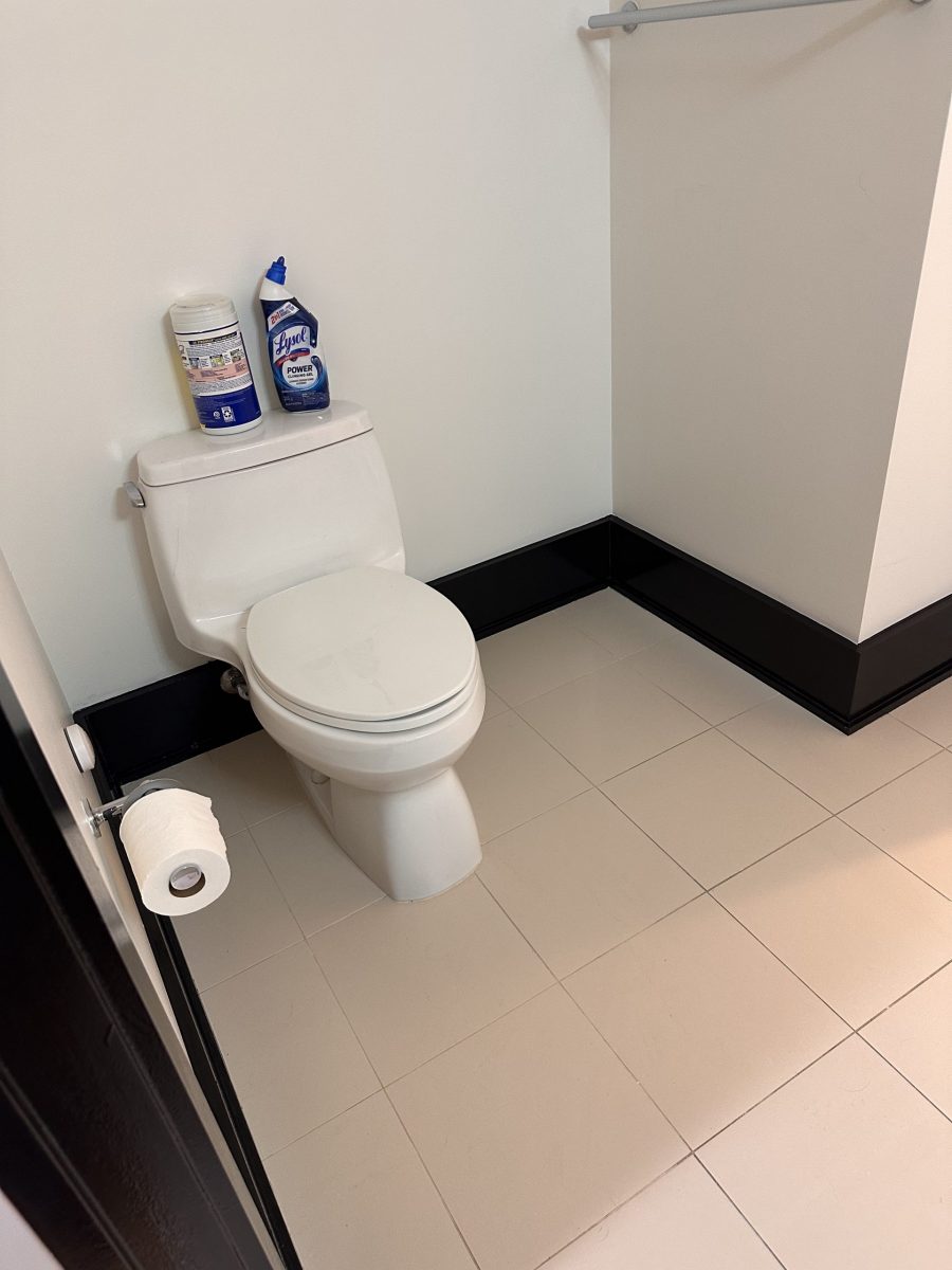 bathroom Preview Image 3