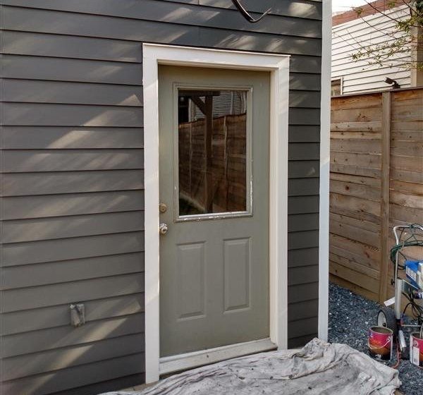 Refinished doors and trim Preview Image 6