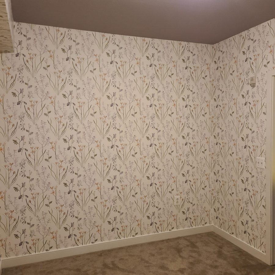 Interior Painting and Wallpaper Installation Preview Image 3