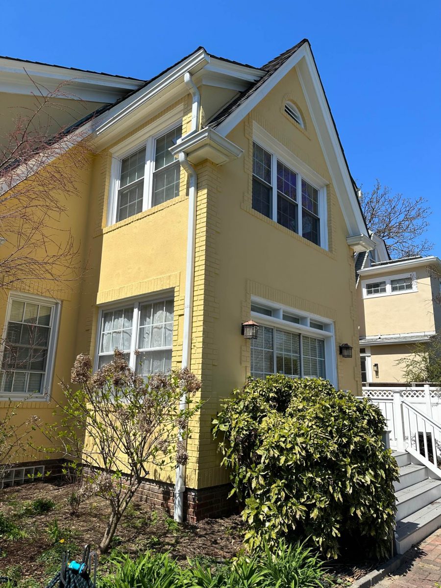 Brick and Stucco Exterior Side View Preview Image 4