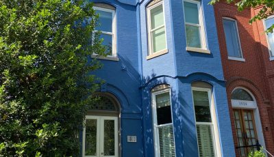 blue row home