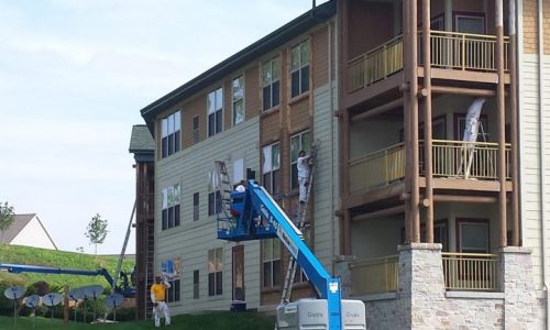 Lift Used for Exterior