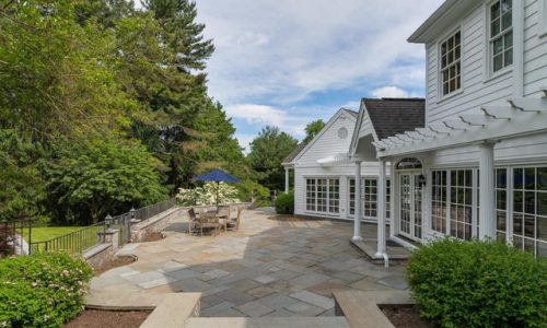 Exterior Painting & Carpentry