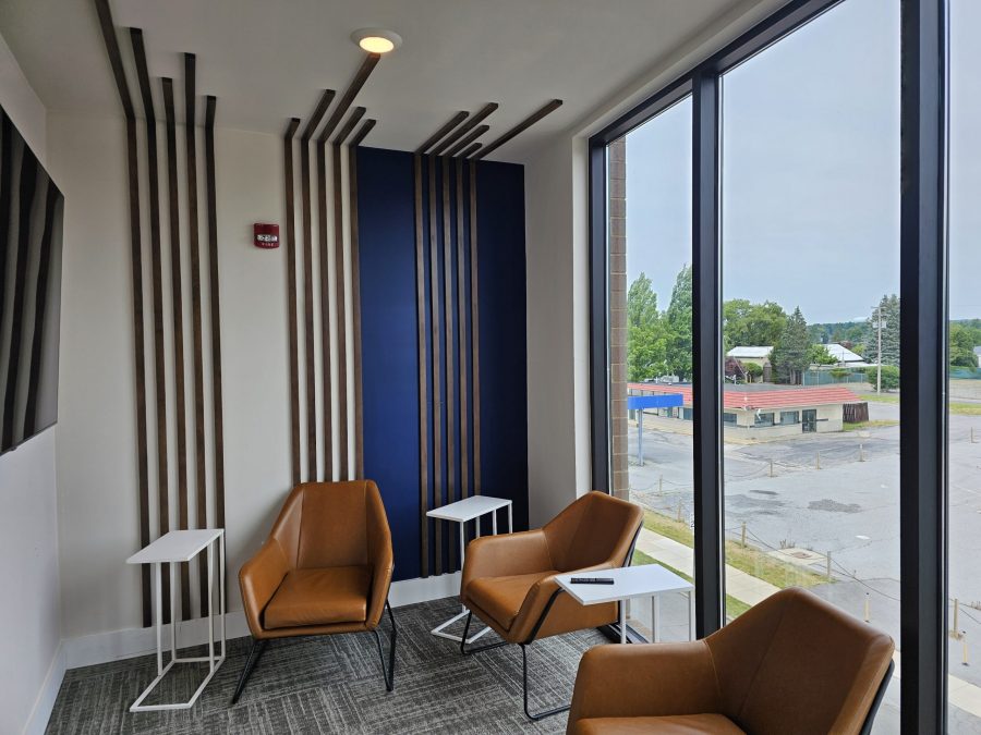 Sm Lounge 1 before photo Preview Image 2