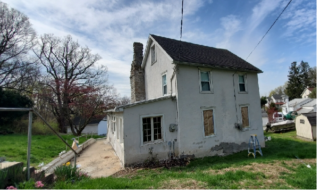 residential corner view before and after painting Preview Image 5