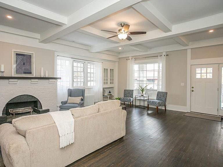 interior house painting project living room Preview Image 14