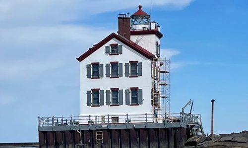 Lighthouse - Sea View