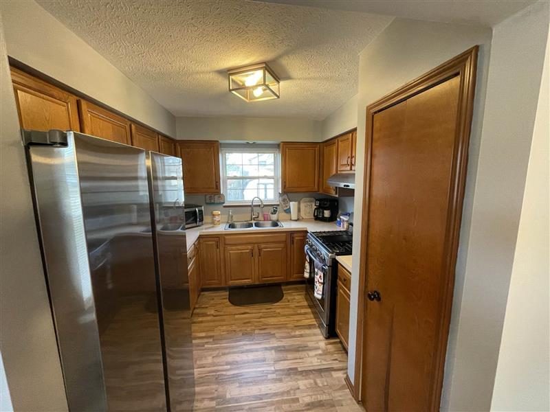 Kitchen Painting in Lorain Preview Image 4