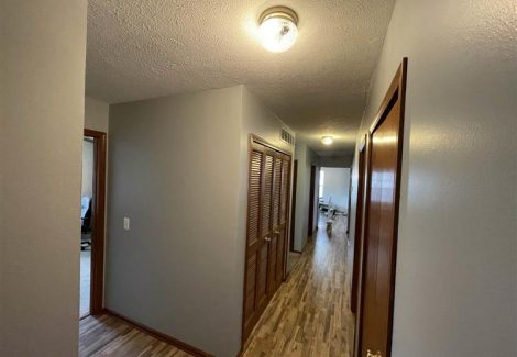 Hallway Painting in Lorain