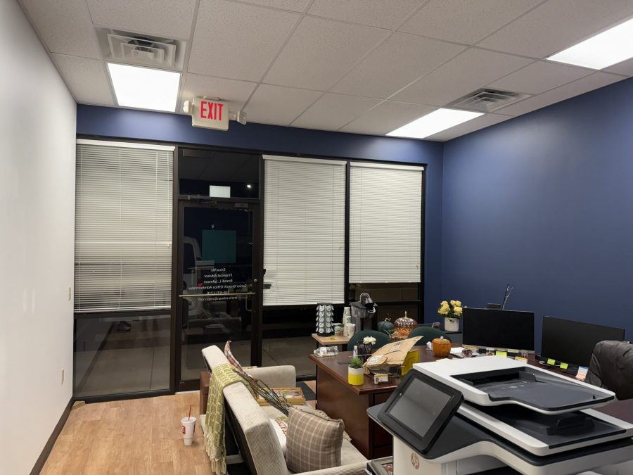 blue painted office space Preview Image 1