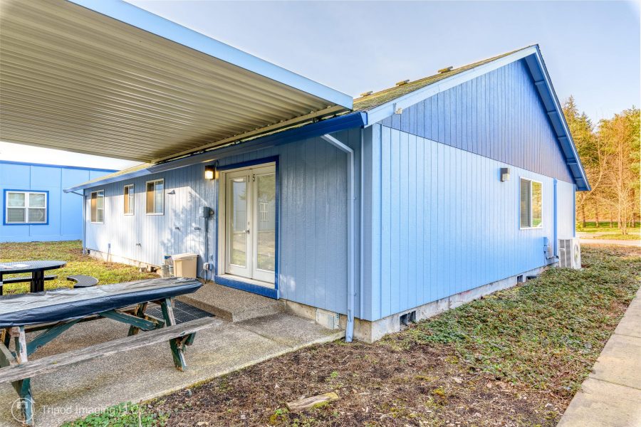 school exterior after paint job Preview Image 1