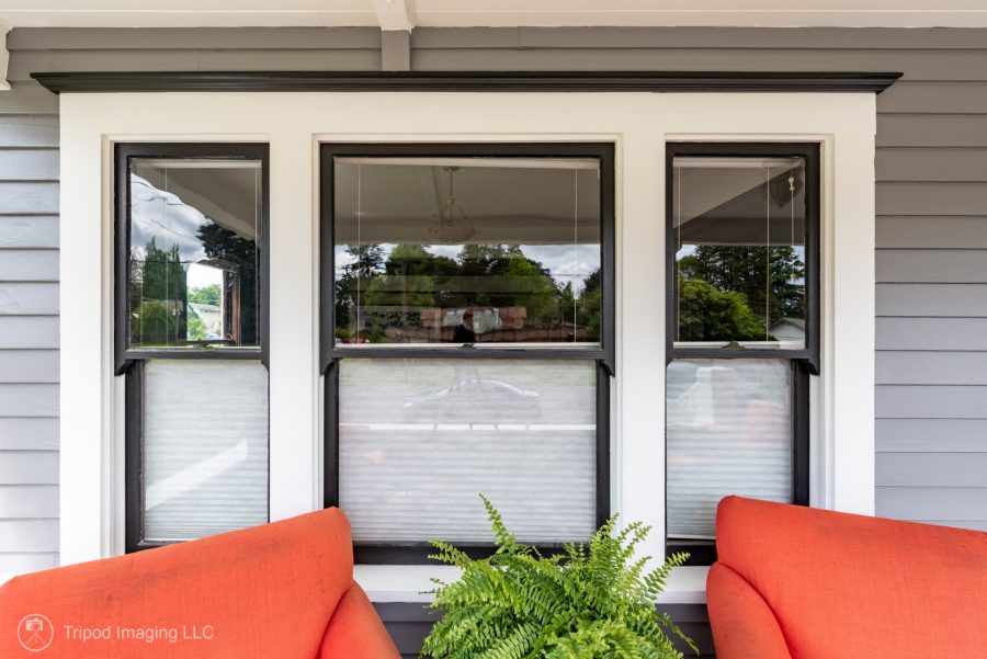 Window trim repainting Preview Image 8