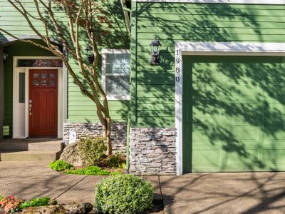 Residential Home and Garage Exterior Painters