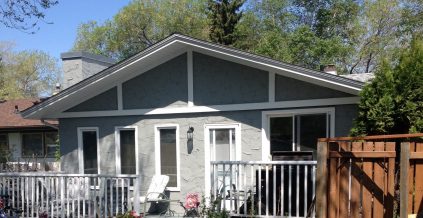 St.James – Exterior