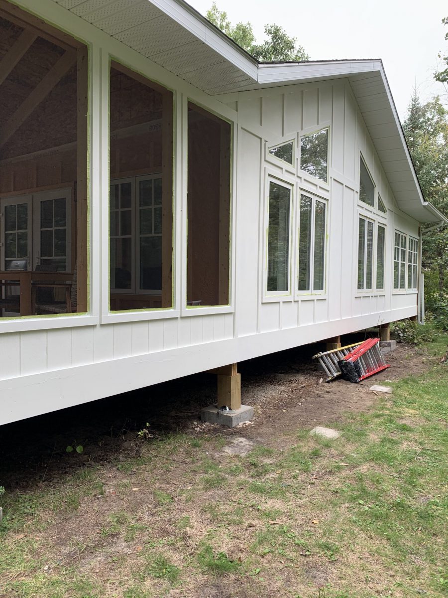 Victoria Beach Exterior painting project Preview Image 1