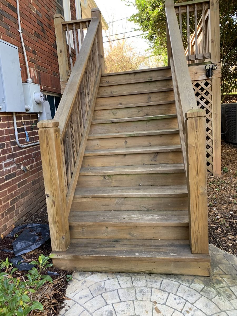 Deck Stairs Before Deck Staining Preview Image 8