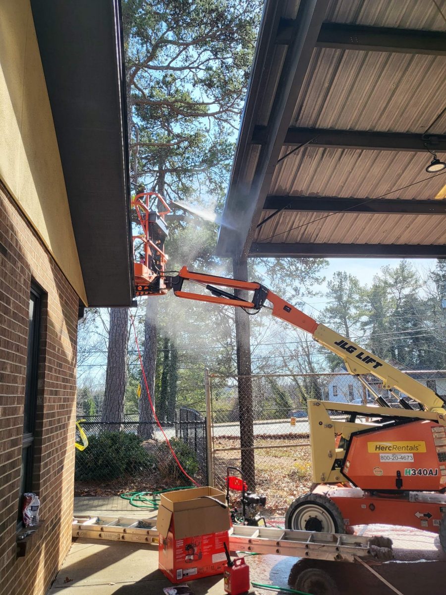 Power washing park shelter Preview Image 1