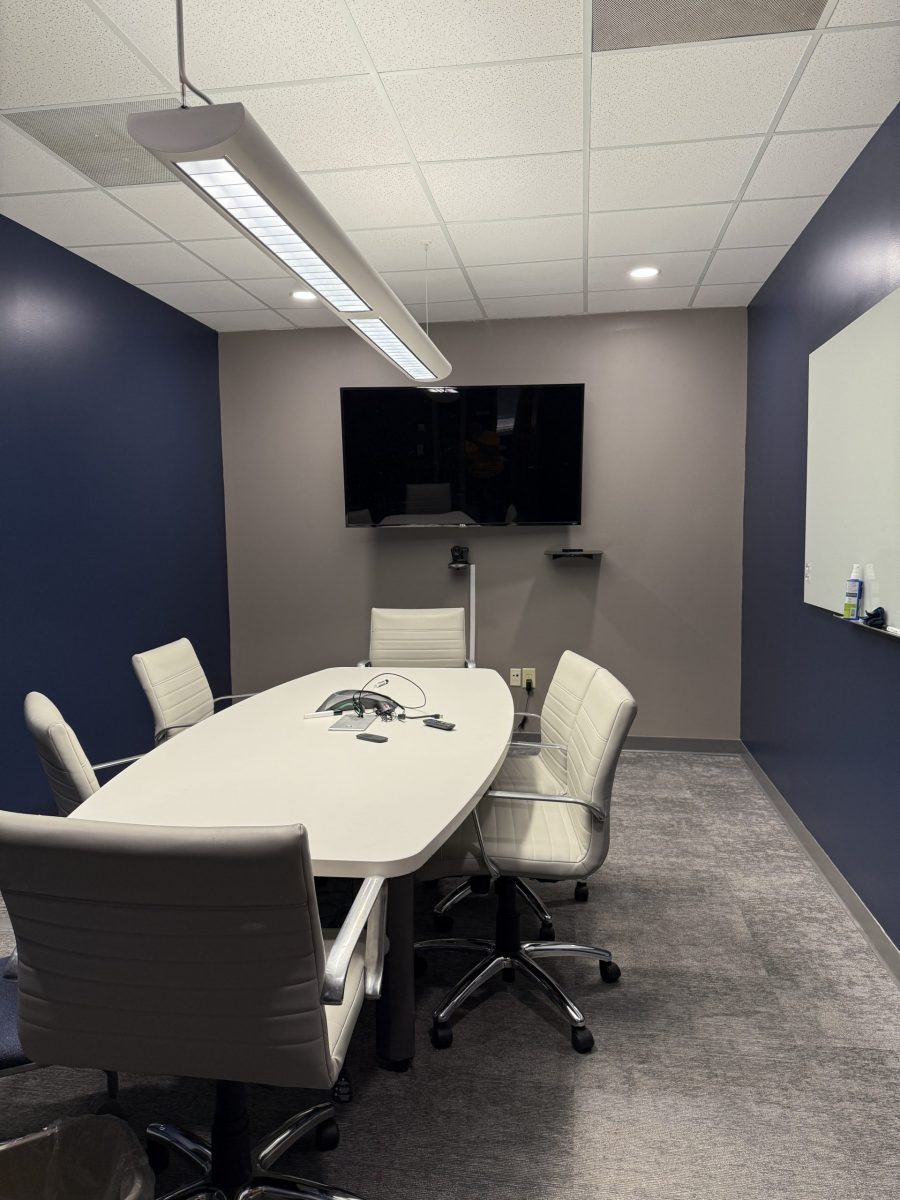 Conference room dual-tone painted room for National Truck Protection Administration offices. Preview Image 8