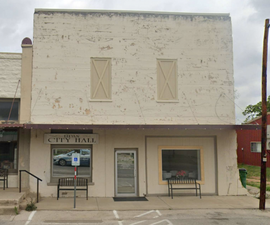 Lipan City Hall