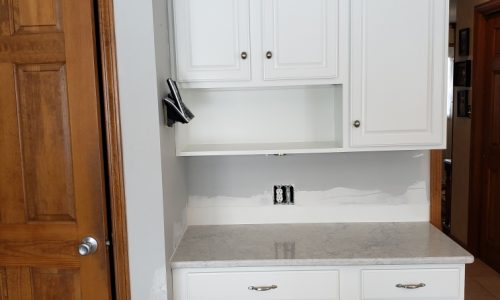 Updated Kitchen Desk & Cabinets