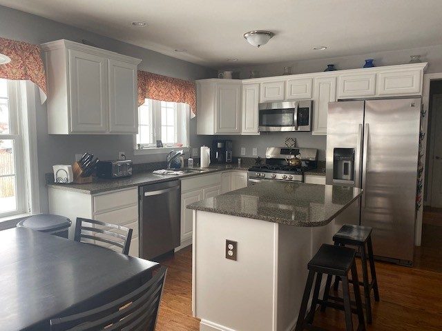 Kitchen Cabinet Painting After Preview Image 1