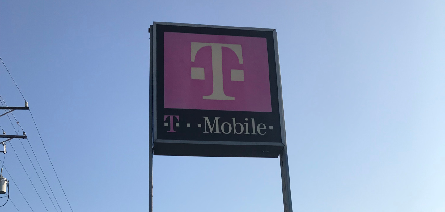 T-Mobile Sign Before
